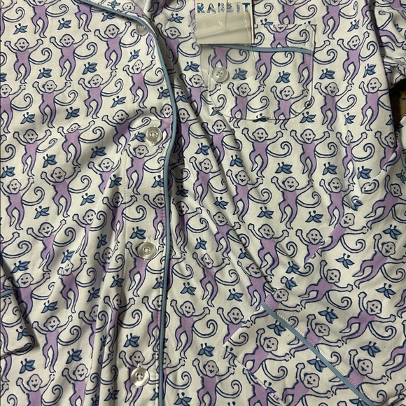 Roller Rabbit Purple and White Monkey Print Pajama Long Sleeve Top NWT - Picture 2 of 4
